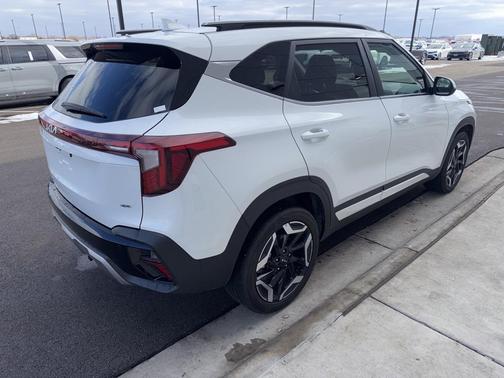 2025 Kia Seltos SX Turbo