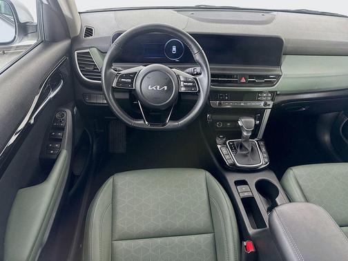 2025 Kia Seltos SX Turbo