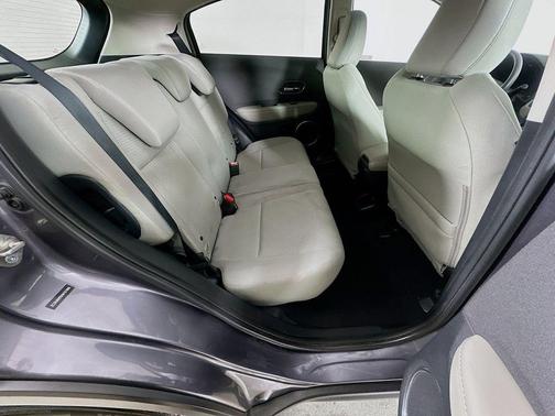 Modern Steel Metallic 2019 Honda HR-V EX