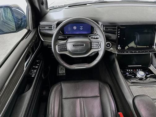 2022 Jeep Wagoneer Series III 4x4