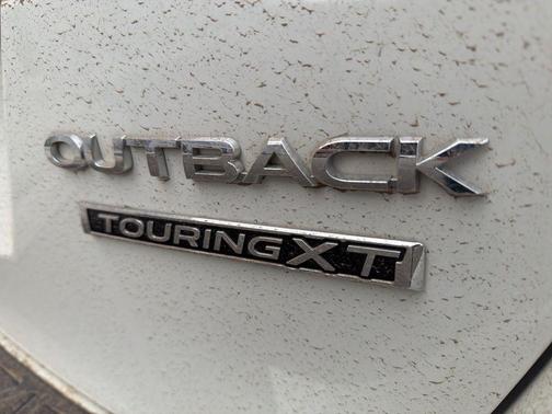 2020 Subaru Outback Touring XT