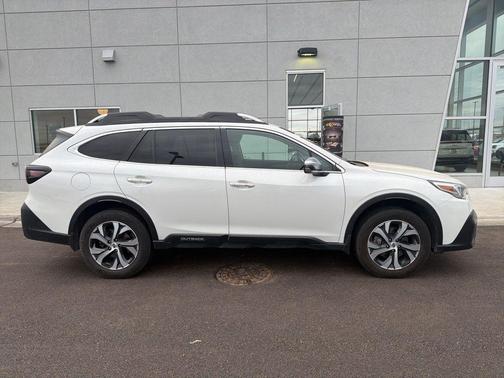 2020 Subaru Outback Touring XT