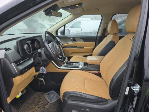 Aurora Black 2022 Kia Carnival LXS
