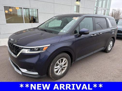 2022 Kia Carnival LXS