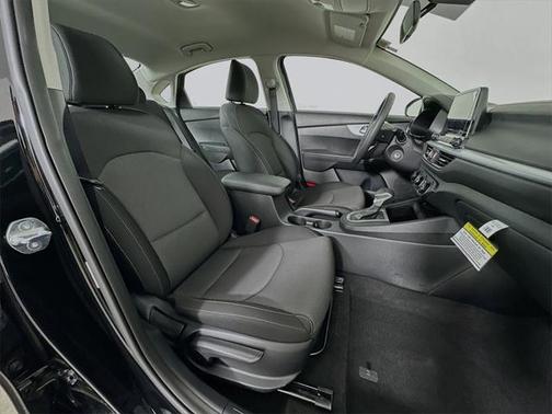 2024 Kia Forte LX