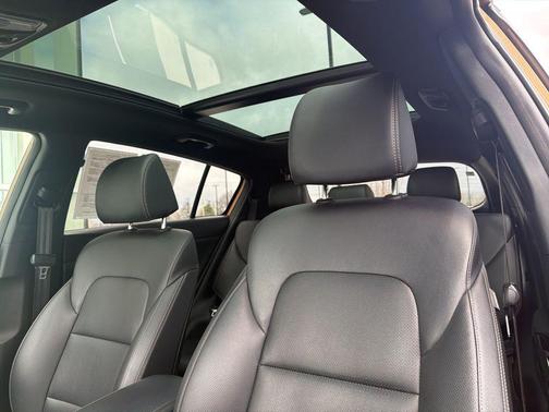 Burnished Copper 2021 Kia Sportage S