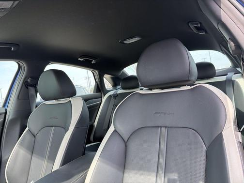 Yacht Blue 2025 Kia K5 GT-Line