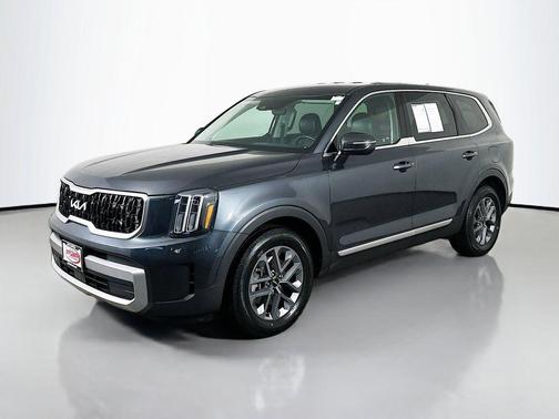 2023 Kia Telluride LX