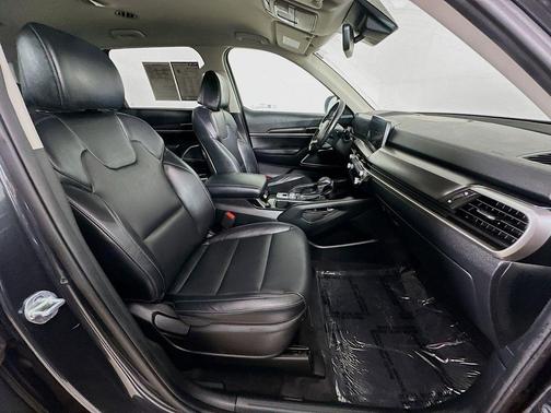 2023 Kia Telluride LX