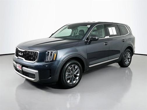 2023 Kia Telluride LX