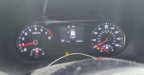 Gravity Gray 2021 Kia Soul LX