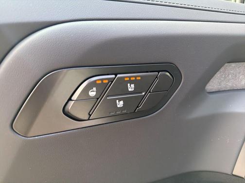 Glacial White Pearl 2027 Kia Telluride X-Line EX