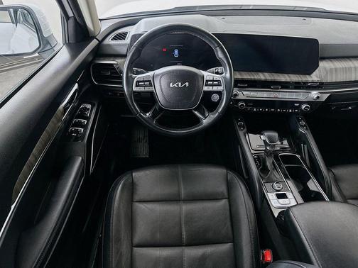 Glacial White Pearl 2023 Kia Telluride EX