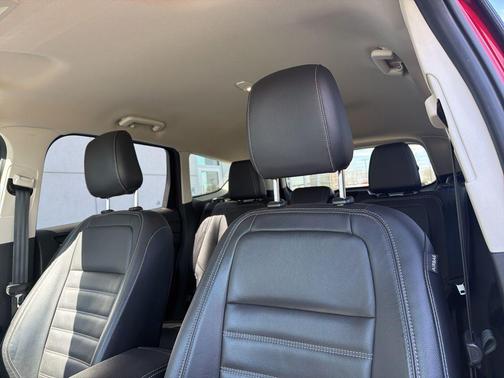 Ruby Red 2018 Ford Escape SEL