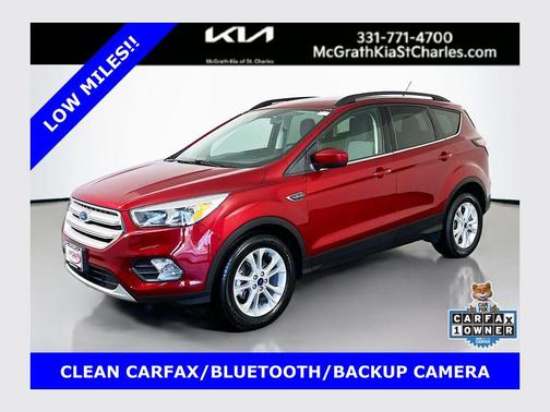 Ruby Red Metallic 2018 Ford Escape SE