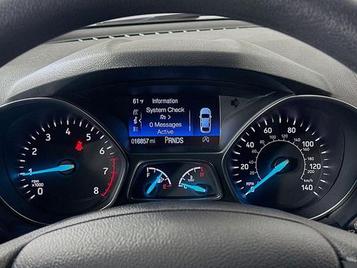 Ruby Red Metallic 2018 Ford Escape SE