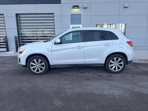 2013 Mitsubishi Outlander Sport ES