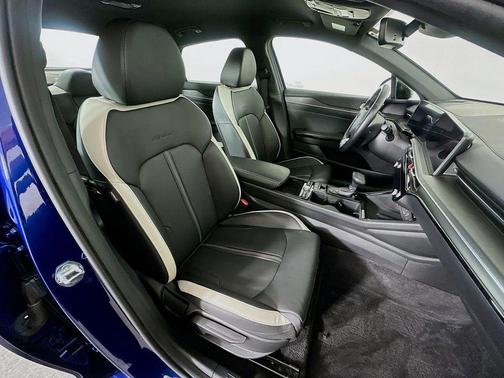 Yacht Blue 2025 Kia K5 GT-Line