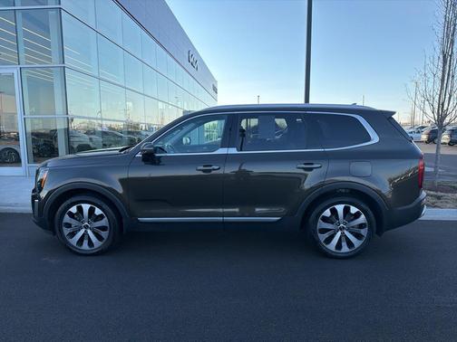 2021 Kia Telluride S