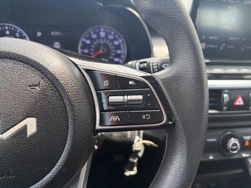 Deep Sea Blue 2022 Kia Forte LXS