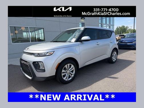Sparkling Silver 2021 Kia Soul LX