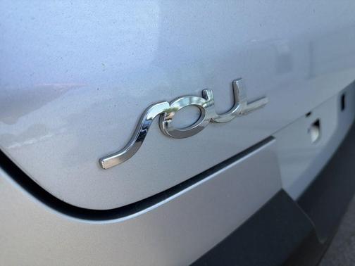 Sparkling Silver 2021 Kia Soul LX