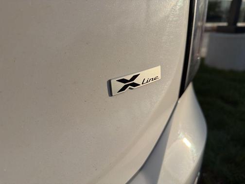 Glacial White Pearl 2024 Kia Telluride EX X-Line