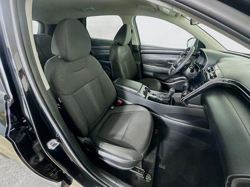 Phantom Black 2023 Hyundai TUCSON SEL