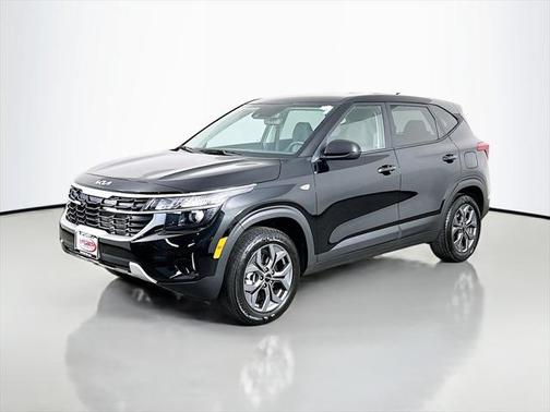 2025 Kia Seltos LX