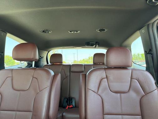 Ebony Black 2023 Kia Telluride EX