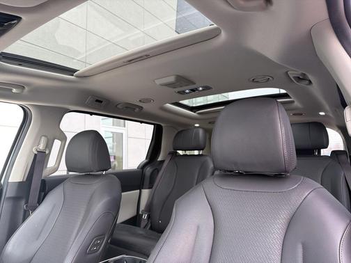 2024 Kia Carnival SX Prestige