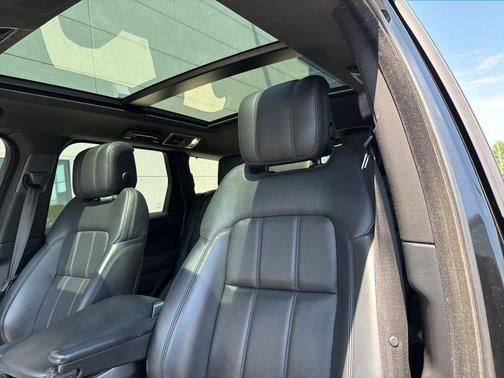 Santorini Black Metallic 2020 Land Rover Range Rover Sport HSE