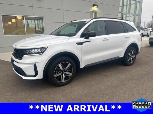 2023 Kia Sorento S