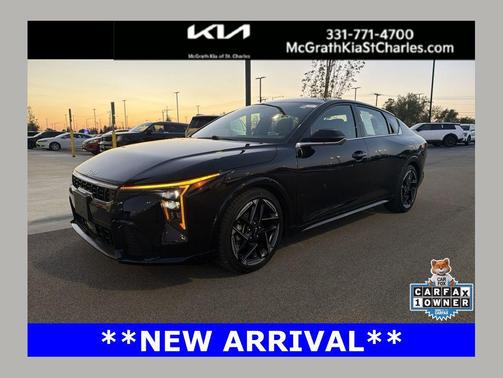 Aurora Black Pearl 2025 Kia K4 GT-Line