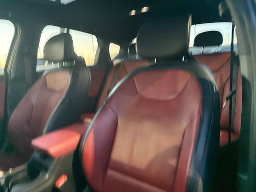 Aurora Black Pearl 2025 Kia K4 GT-Line