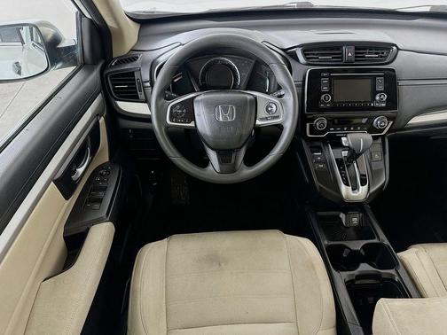 White Diamond Pearl 2018 Honda CR-V LX