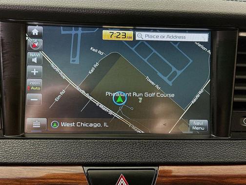 Gravity Blue 2018 Kia Cadenza Technology