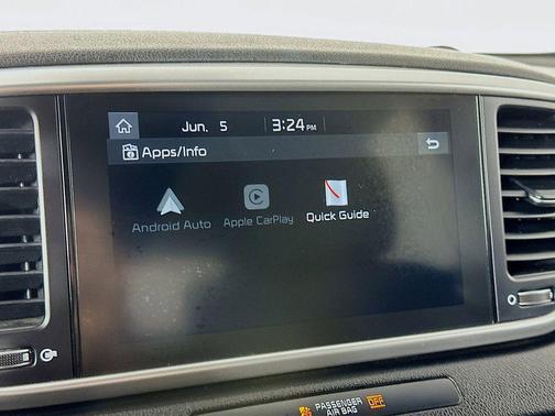 Black Cherry Pearl 2021 Kia Sportage LX