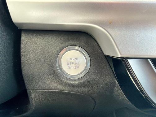 Ebony Black 2021 Kia Telluride LX