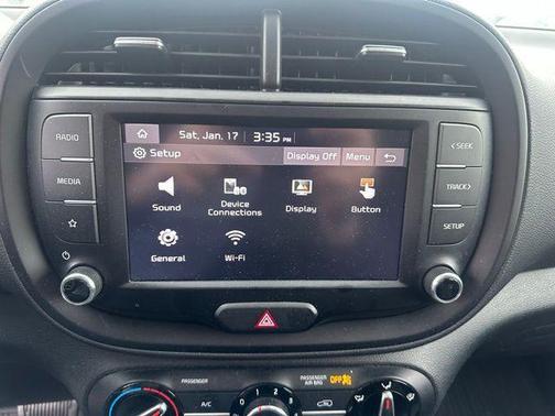 Steel Gray 2022 Kia Soul LX
