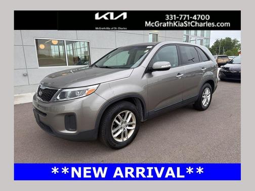 Titanium Silver 2014 Kia Sorento LX