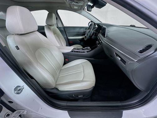 Quartz White 2022 Hyundai SONATA Limited