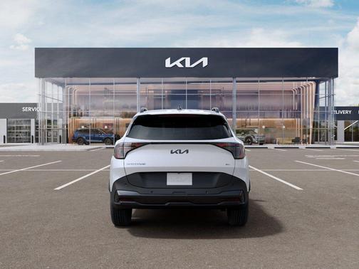 Snow White Pearl 2026 Kia Sportage Plug-In Hybrid X-Line