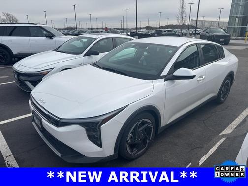 2025 Kia K4 EX