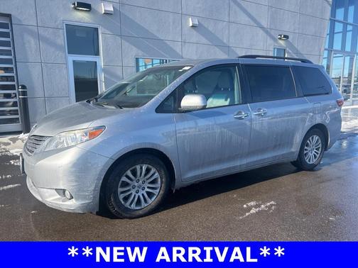 2015 Toyota Sienna XLE