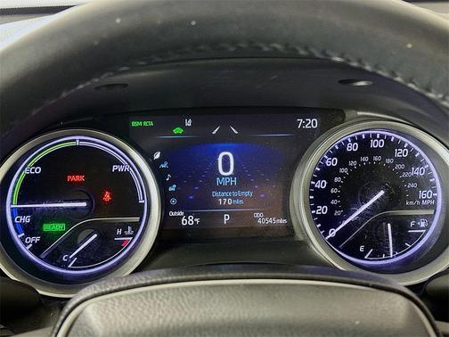 2022 Toyota Camry Hybrid XLE