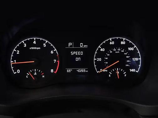 Forge Gray 2022 Hyundai Accent SE