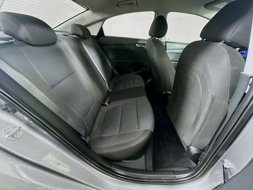Forge Gray 2022 Hyundai Accent SE