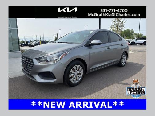 Forge Gray 2022 Hyundai Accent SE