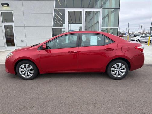 Barcelona Red Metallic 2015 Toyota Corolla LE